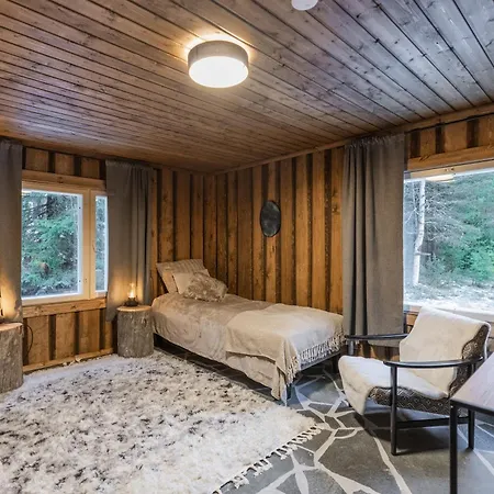 Art House Of Lady Christmas