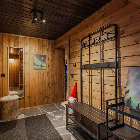 Villa Art House Of Lady Christmas Rovaniemi