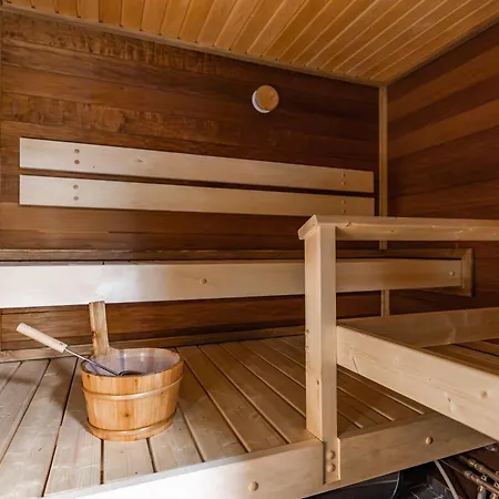 Villa Art House Of Lady Christmas Rovaniemi